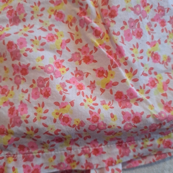 Mini Boden girls size 3-4 years, Floral print adjustable strap, lined, EUC - Picture 3 of 10